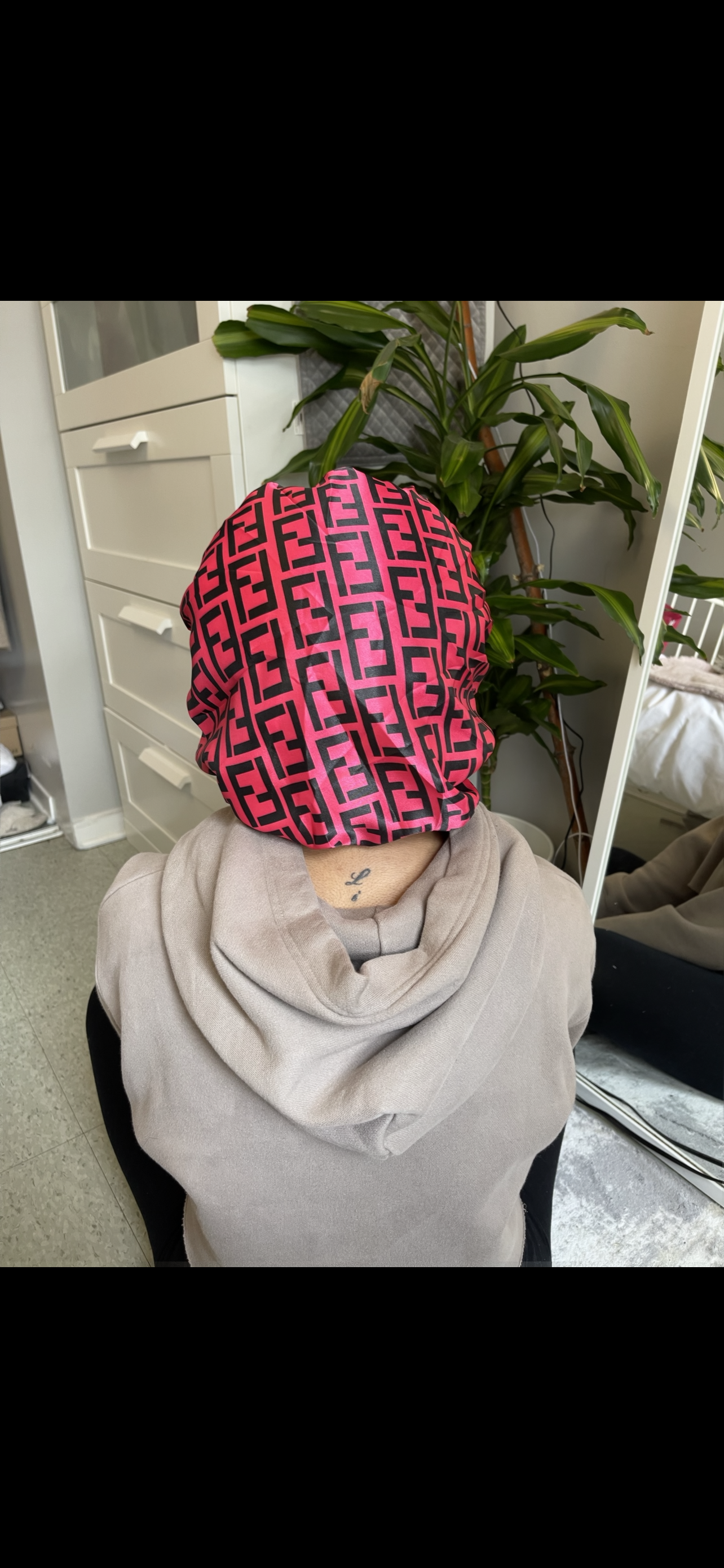 Bonnet style #132