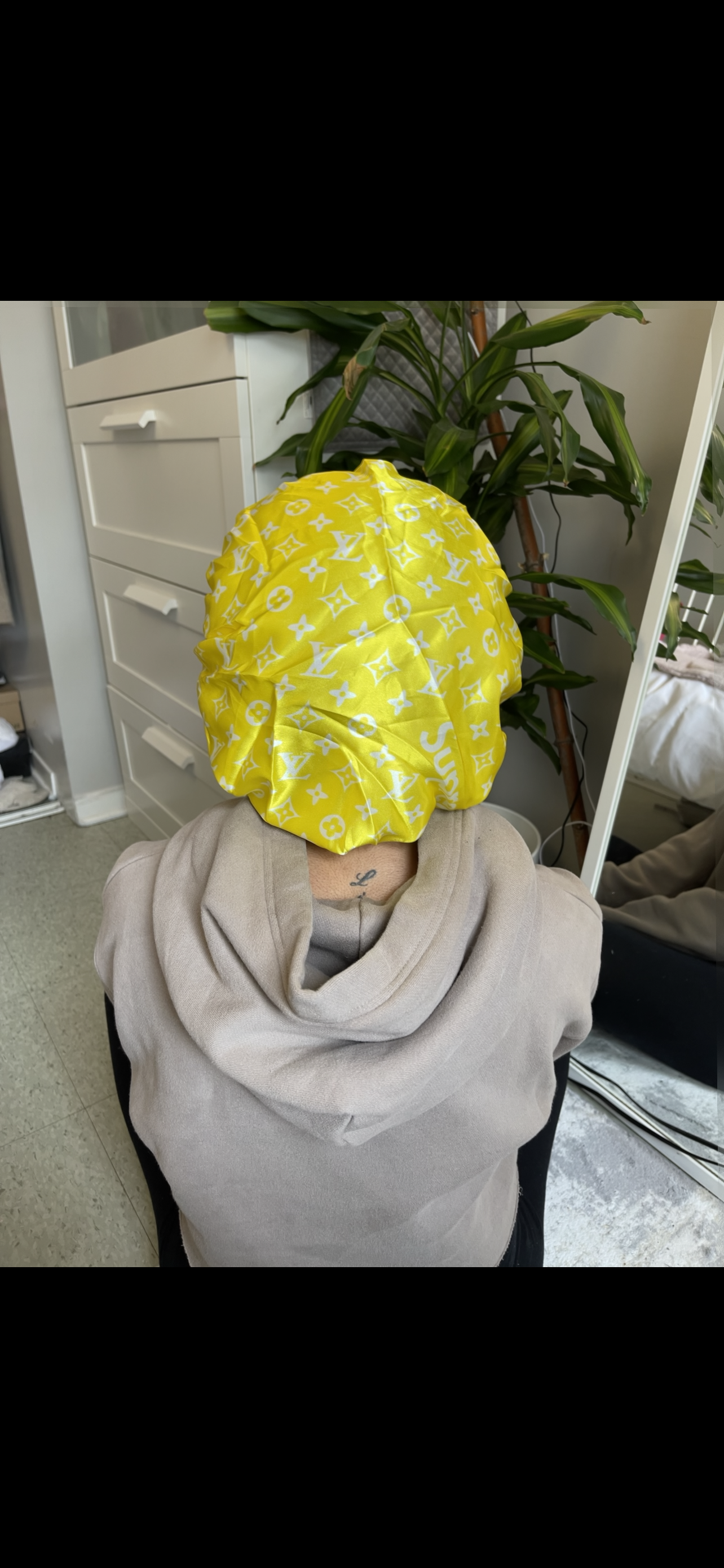 Bonnet style #123