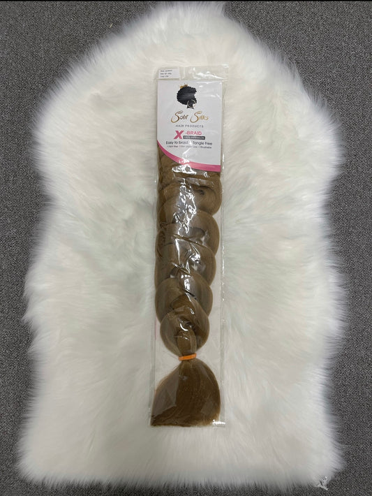 Braiding hair color #27